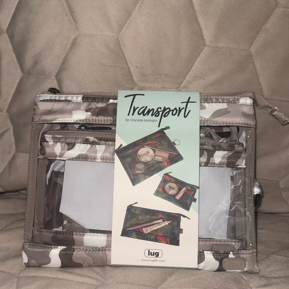 NWT lug transport 3 piece clear view envelopes in camo taupe